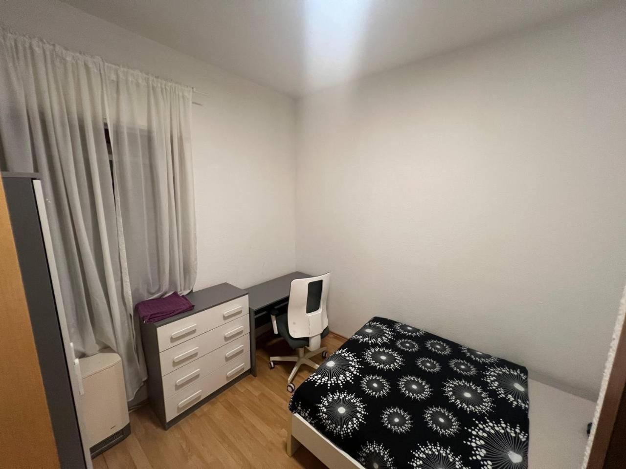 2 Room Apartament Messe Essen Zewnętrze zdjęcie